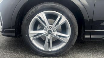 Audi Q3 TFSI S LINE
