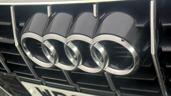 Audi Q3 TFSI S LINE