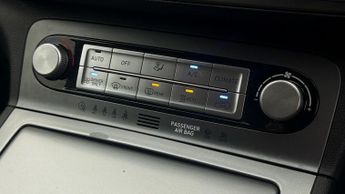Hyundai KONA PREMIUM