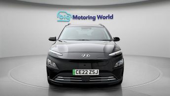 Hyundai KONA PREMIUM