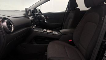 Hyundai KONA PREMIUM