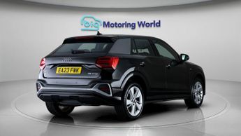 Audi Q2 TFSI S LINE