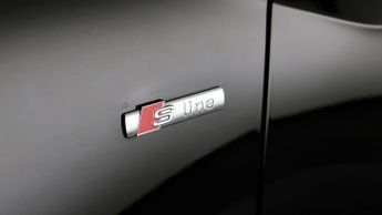 Audi Q2 TFSI S LINE