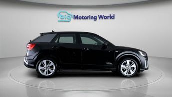 Audi Q2 TFSI S LINE