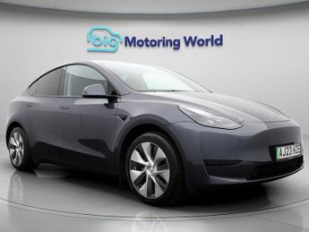 Tesla Model Y BASE