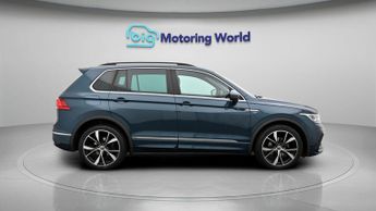 Volkswagen Tiguan R-LINE TSI DSG