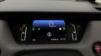 Honda Jazz I-MMD CROSSTAR EX
