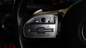 Mercedes-Benz CLA CLA 180 AMG LINE PREMIUM PLUS