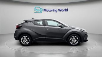 Toyota C-HR ICON