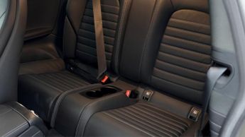 Mercedes-Benz C Class C 200 AMG LINE EDITION PREMIUM