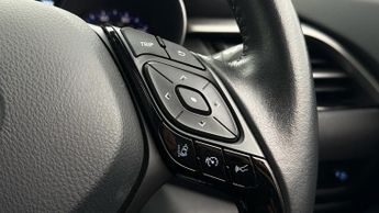 Toyota C-HR ICON