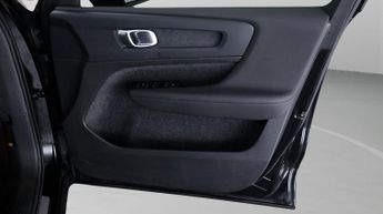 Volvo XC40 RECHARGE CORE