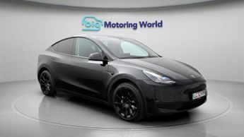 Tesla Model Y LONG RANGE AWD