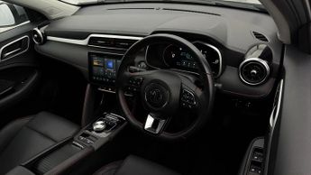MG MG ZS TROPHY CONNECT