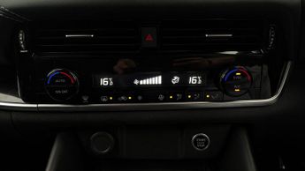 Nissan Qashqai DIG-T N-CONNECTA DCT