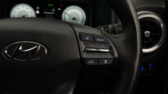 Hyundai KONA PREMIUM