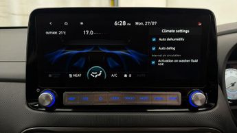 Hyundai KONA PREMIUM