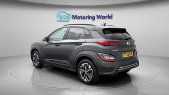 Hyundai KONA PREMIUM