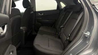 Hyundai KONA PREMIUM