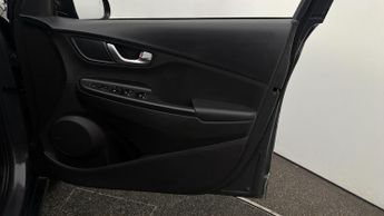 Hyundai KONA PREMIUM