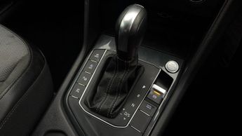 Volkswagen Tiguan SEL TSI 4MOTION DSG