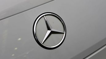 Mercedes-Benz CLA CLA 200 AMG LINE