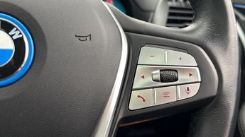 BMW iX3 PREMIER EDITION
