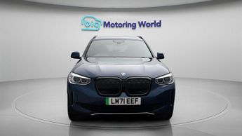 BMW iX3 PREMIER EDITION