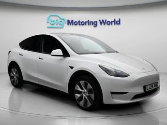 Tesla Model Y LONG RANGE AWD