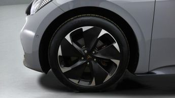 CUPRA Born V1