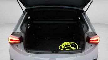CUPRA Born V1