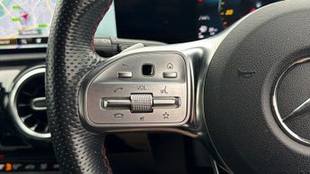 Mercedes-Benz A Class A 200 AMG LINE EXECUTIVE