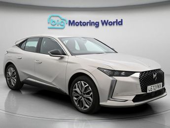 DS 4 E-TENSE TROCADERO