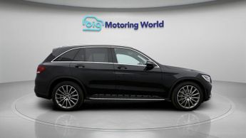 Mercedes-Benz GLC GLC 300 D 4MATIC AMG LINE PREMIUM