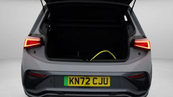 CUPRA Born V1