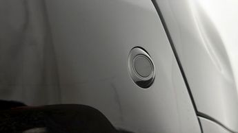 Land Rover Discovery Sport R-DYNAMIC HSE
