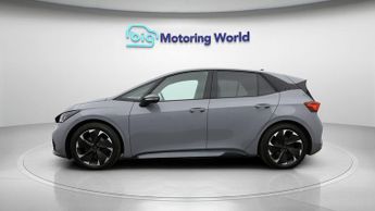 CUPRA Born V2
