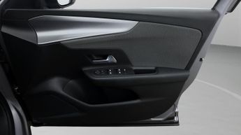 Vauxhall Mokka Electric SE PREMIUM