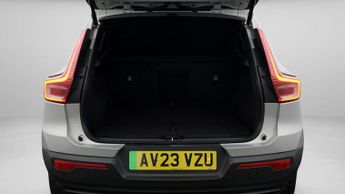 Volvo XC40 RECHARGE TWIN PLUS AWD