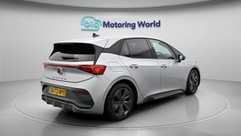 CUPRA Born V1