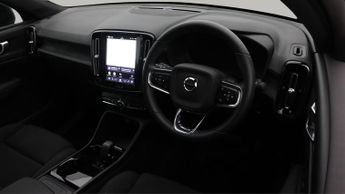 Volvo C40 RECHARGE CORE