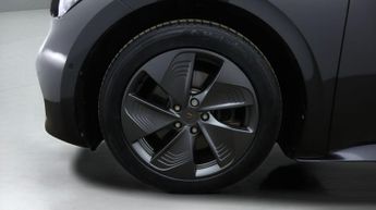 CUPRA Born V1