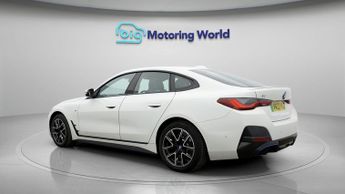 BMW i4 EDRIVE40 M SPORT