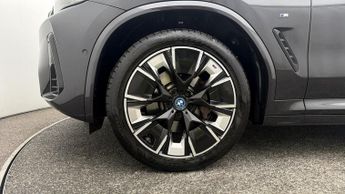 BMW iX3 M SPORT PRO
