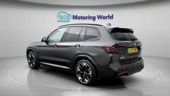 BMW iX3 M SPORT PRO