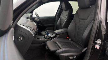 BMW iX3 M SPORT PRO