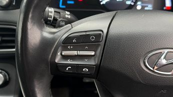 Hyundai KONA PREMIUM SE