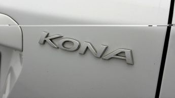 Hyundai KONA PREMIUM SE