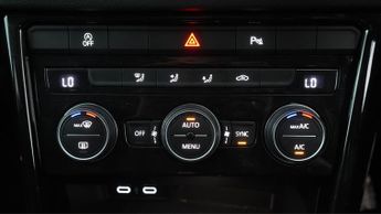 Volkswagen T-Roc BLACK EDITION TSI EVO DSG