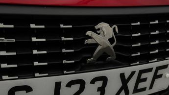 Peugeot 208 PURETECH ALLURE PREMIUM PLUS S/S